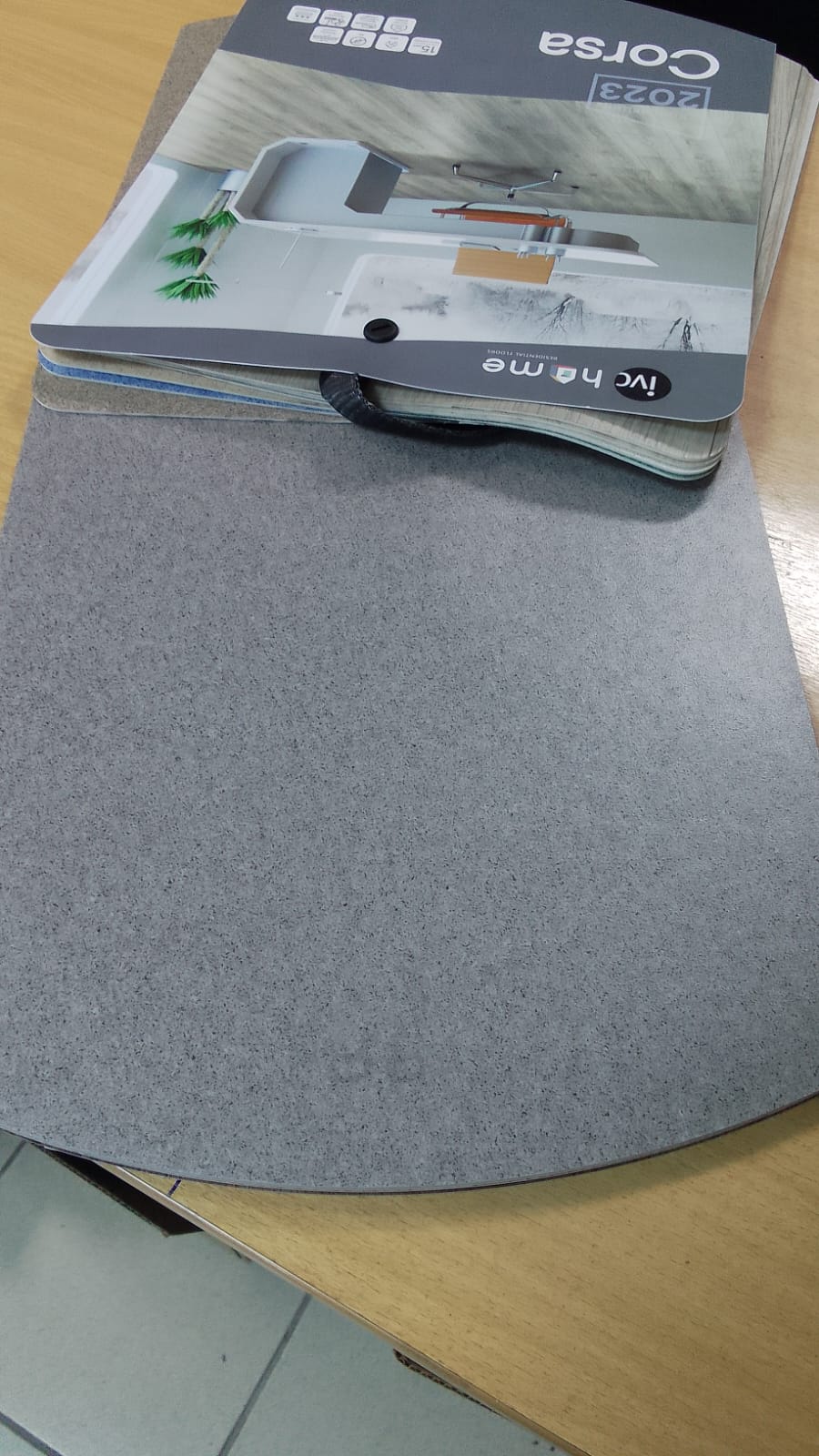 Линолеум полукоммерческий "IVC" Corsa Marras T96 (3м) — купить в Новокузнецке