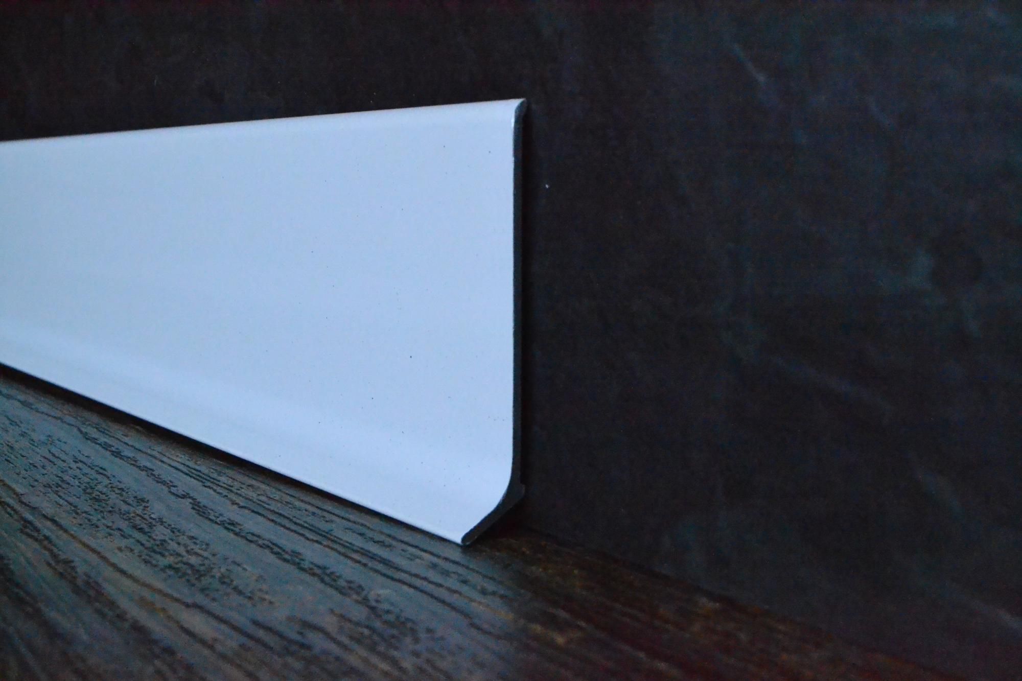 Плинтус алюминиевый L-образный белый (2500*11*60 мм) — купить в Новокузнецке